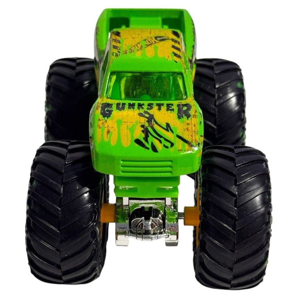 Hot Wheels Monster Trucks Gunkster 1:64 Diecast